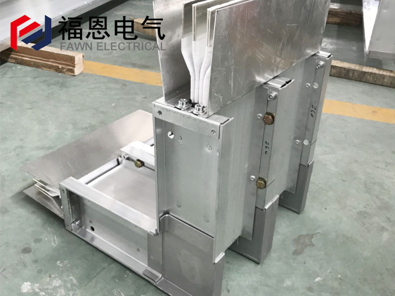 母線槽保護(hù)連接器的絕緣層