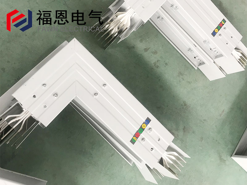 母線槽經(jīng)過(guò)插件連接密封性好