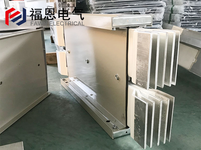 母線槽進水會降低絕緣效果